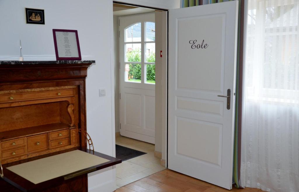 Chambres D'Hotes Le Relais De La Perle Le Vernois Екстер'єр фото